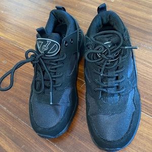 Heeylys kids shoes size 2